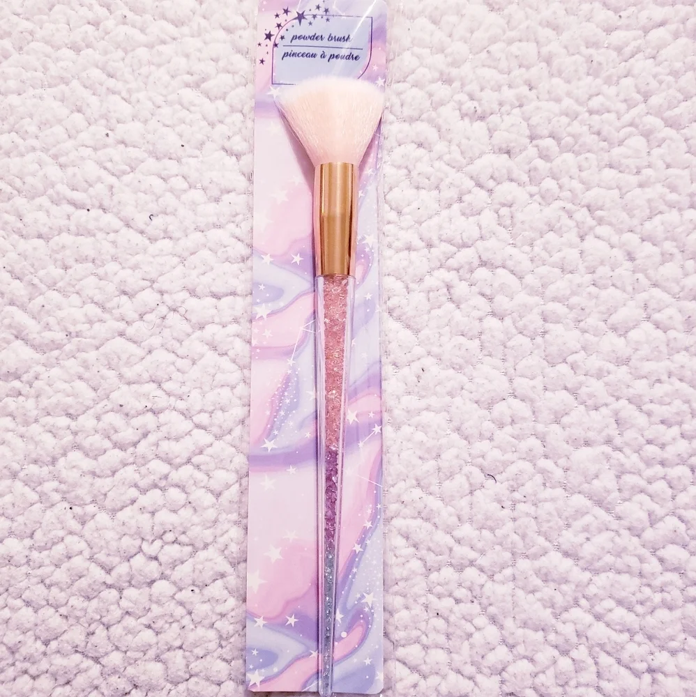 6 Piece Mermaid Crystal Make Up Brushes. NWT.